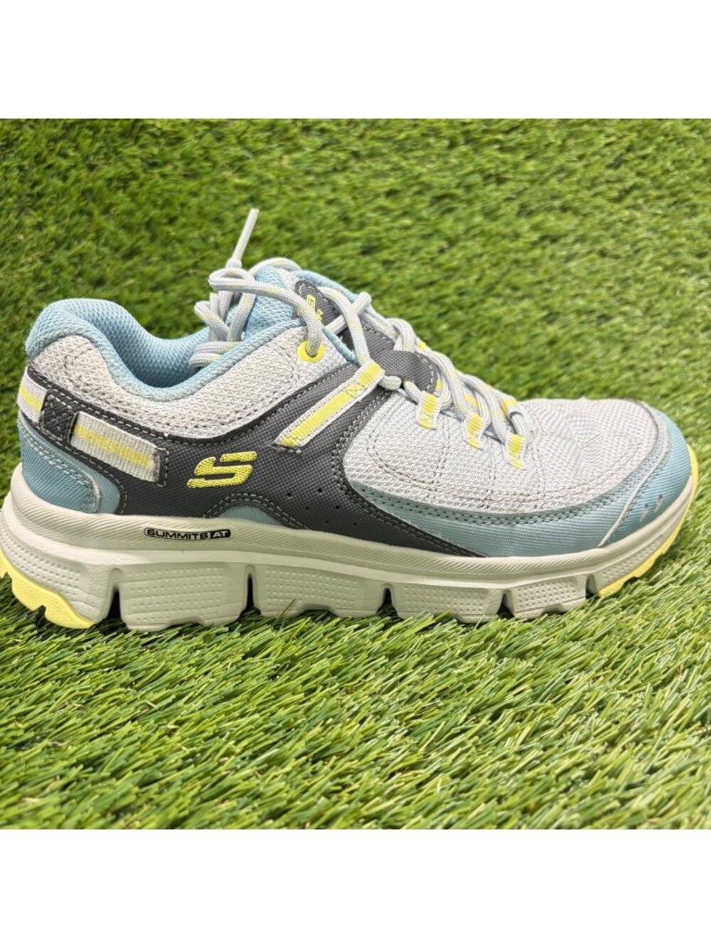 Skechers Summits At Artists Bluff Womens Size 7.5 Blue Running Shoes Sneakers